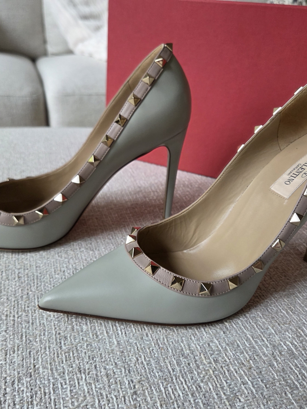 Valentino Rockstud Leather Pointed-Toe Pump in Sage and Nude